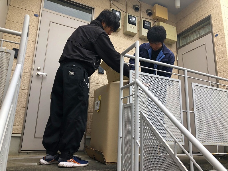 手に職をつけながら、同世代の友達より良い待遇で働きたい！！